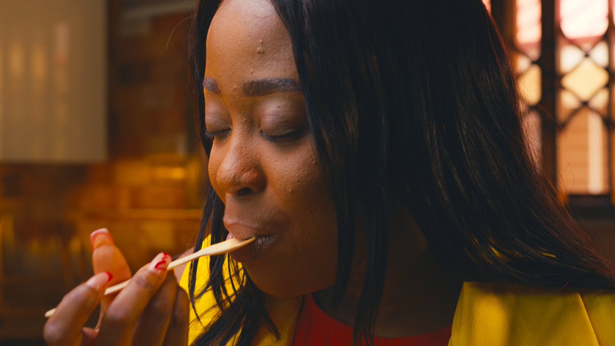 gordy_bamps's tweet photo. TV Commercial work done for Gentles CookHouse 
 We love filming and eating good food 🥘 

Producer: Gentle’s CookHouse 
Director/DP/Editor: @gordy_bamps 
Prod. Manager: @Chosen_tunes1
Gaffer/Key Grip: @Kwesiblack_

#cinematographer #cinematographylife #commercial https://t.co/jmopBC3Mqz