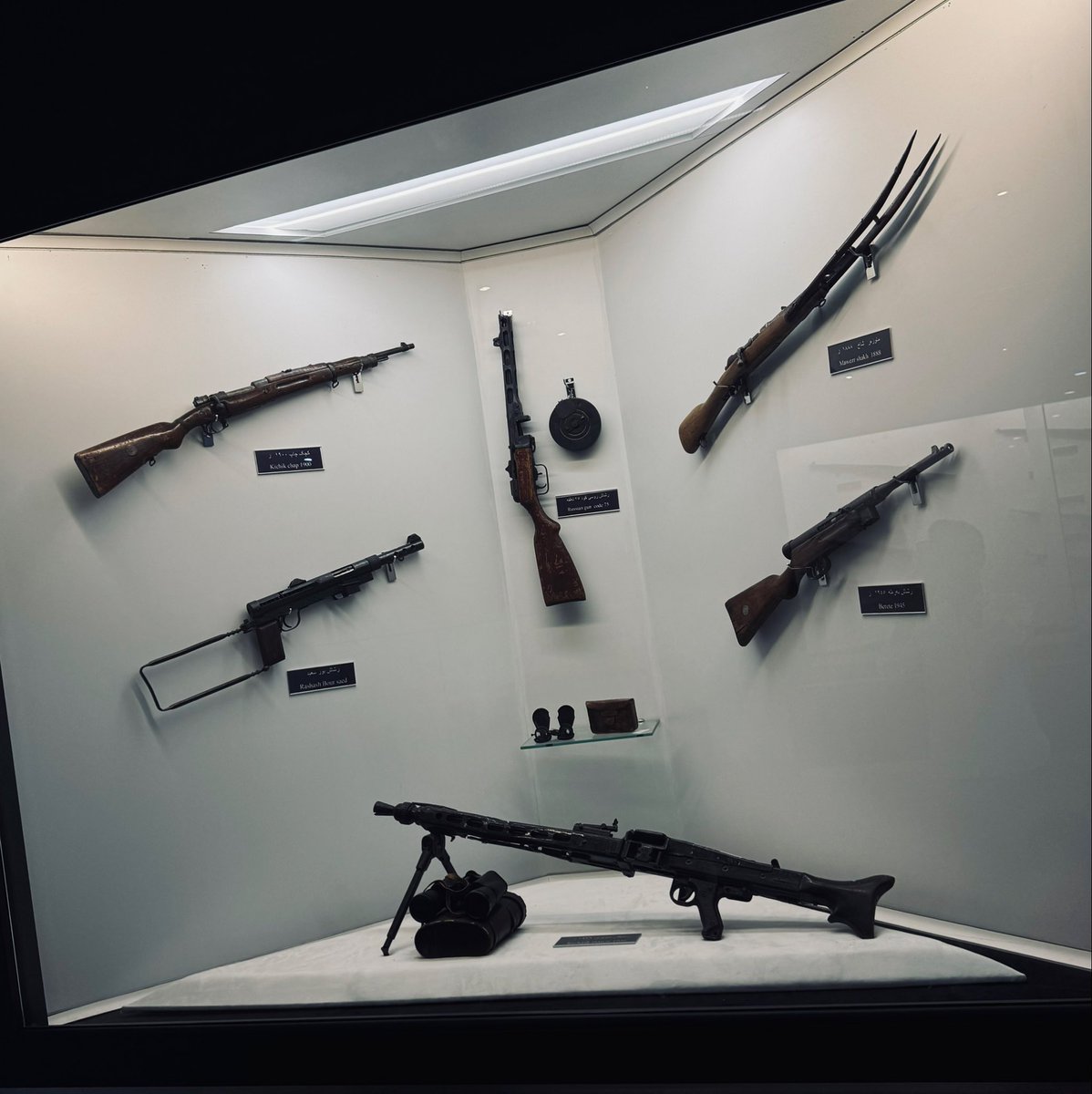 Vahel_razvan's tweet photo. @_Gun_Lover https://t.co/NYwkWCcFw8