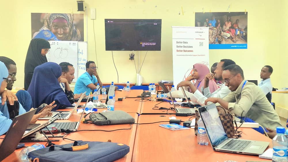 Hapsomalia's tweet photo. Habitat Action and Peace is proud to attend the Field Level Information Management training by iMMAP/OCHA at the UNICEF compound in Baidoa from 28-31 October 2024! Looking forward to the strengthening of our data management skills for effective humanitarian action. #HAP #Somalia https://t.co/8hHjPKOWGI