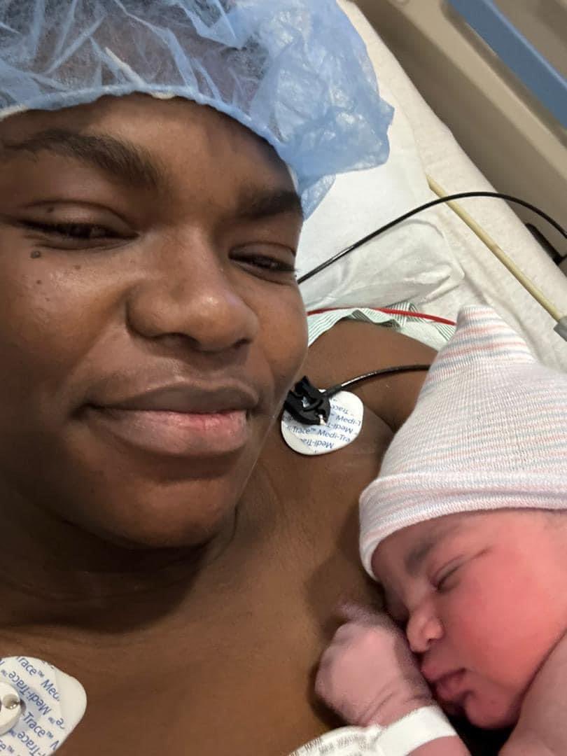 salonegossipsl's tweet photo. Huge congratulations to The Kabaka’s on the birthday of their second adorable little princess🥰 

Pray for a happy and healthy bonding time together🙏🏾🫶🏾 #Salonex #SaloneCelebrities #SaloneGossip🇸🇱 https://t.co/ZmogL4L5Vn