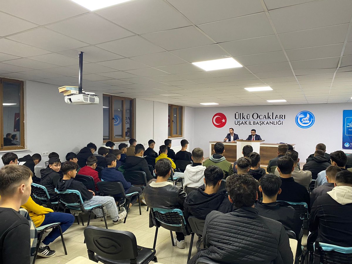 usakulkuocaklar's tweet photo. Ülkü Ocakları Uşak İl Başkanlığı olarak Av.Harun GÜVENÇ ve Av.Buğrahan TOPAN’ın anlatımlarıyla “TEMEL ANAYASAL HAKLAR” seminerini gerçekleştirdik. https://t.co/ugCTowZNP3
