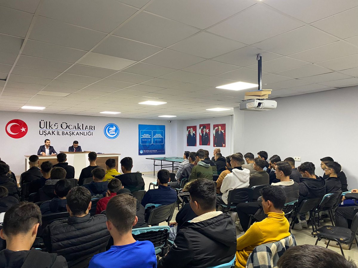 usakulkuocaklar's tweet photo. Ülkü Ocakları Uşak İl Başkanlığı olarak Av.Harun GÜVENÇ ve Av.Buğrahan TOPAN’ın anlatımlarıyla “TEMEL ANAYASAL HAKLAR” seminerini gerçekleştirdik. https://t.co/ugCTowZNP3