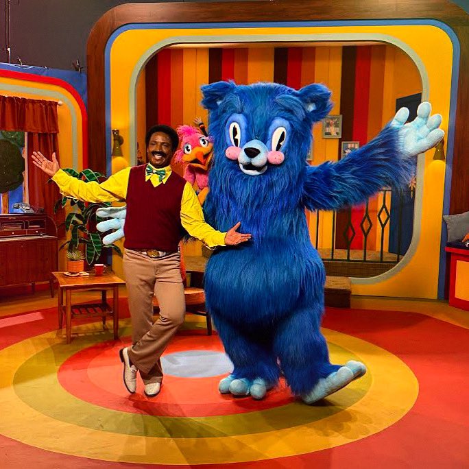 Alex Pardee tweet media