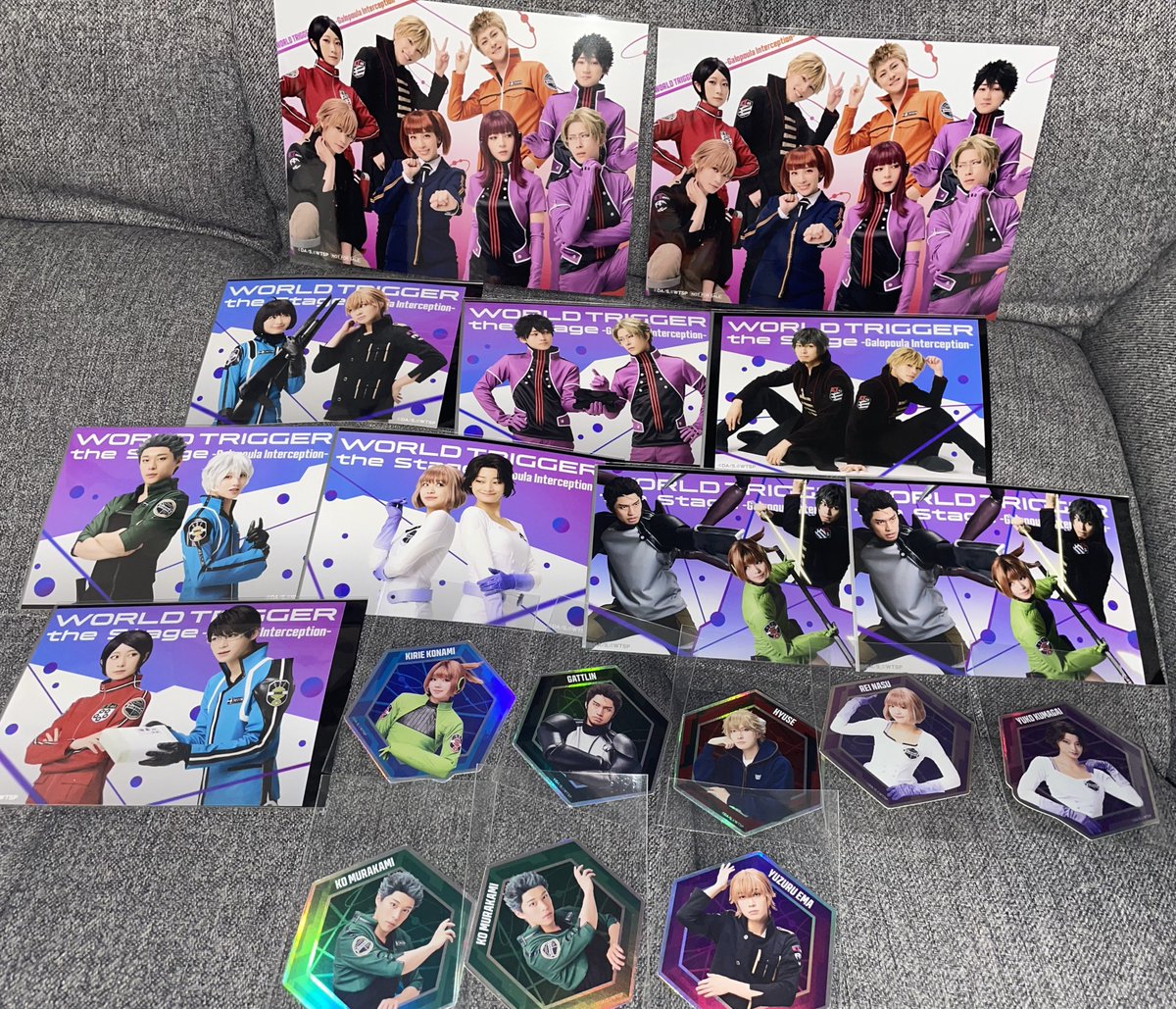 sheena_03t's tweet photo. 【交換/譲渡】ワーステ/ガロプラ迎撃編
アクスタ、ブロマイド、ステッカー

【譲】画像の物 空閑、三雲、ヒュース、小南、那須、熊谷、雨取、木虎、太刀川、村上、絵馬、ガトリン、特典ブロマイドD
【求】同異種  風間  特典ブロマイド A or C
        定価

まとめて交換可能、郵送のみ対応致します https://t.co/UpxB9KQb58