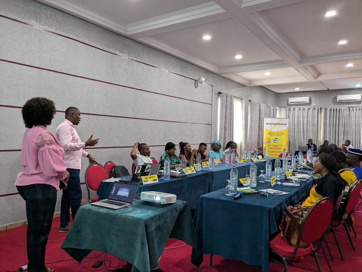237check's tweet photo. The fellows had the opportunity to listen to one of the renowned journalists of the country @Annie Payep who drilled them on how to write #Factchecking articles during elections and how to counter fake news in their various professions.

#defyhatenow
#237check
#AFFcameroon https://t.co/PMEvrO81kW