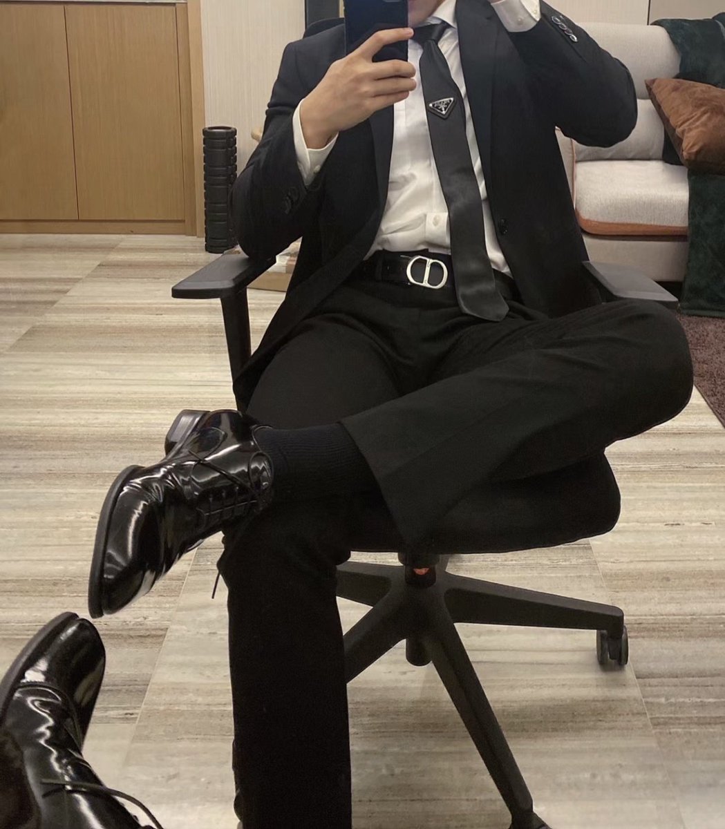 Alex (@ailceking) on Twitter photo 