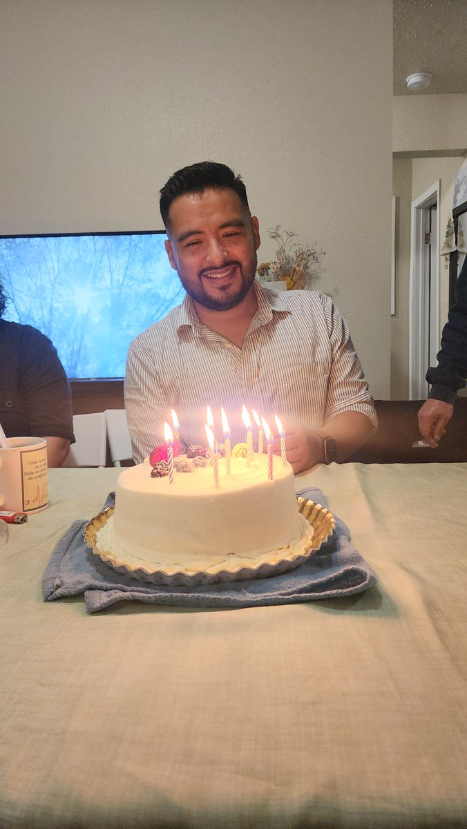 dhri's tweet photo. OCTOBER: happy birthday to me. What a beautiful month it was. I spent it celebrating and allowing the opportunity for those I hold close to show up for me and shower me with love. 😌

#ForeverGrateful #HBD https://t.co/8IzyRsVC2u