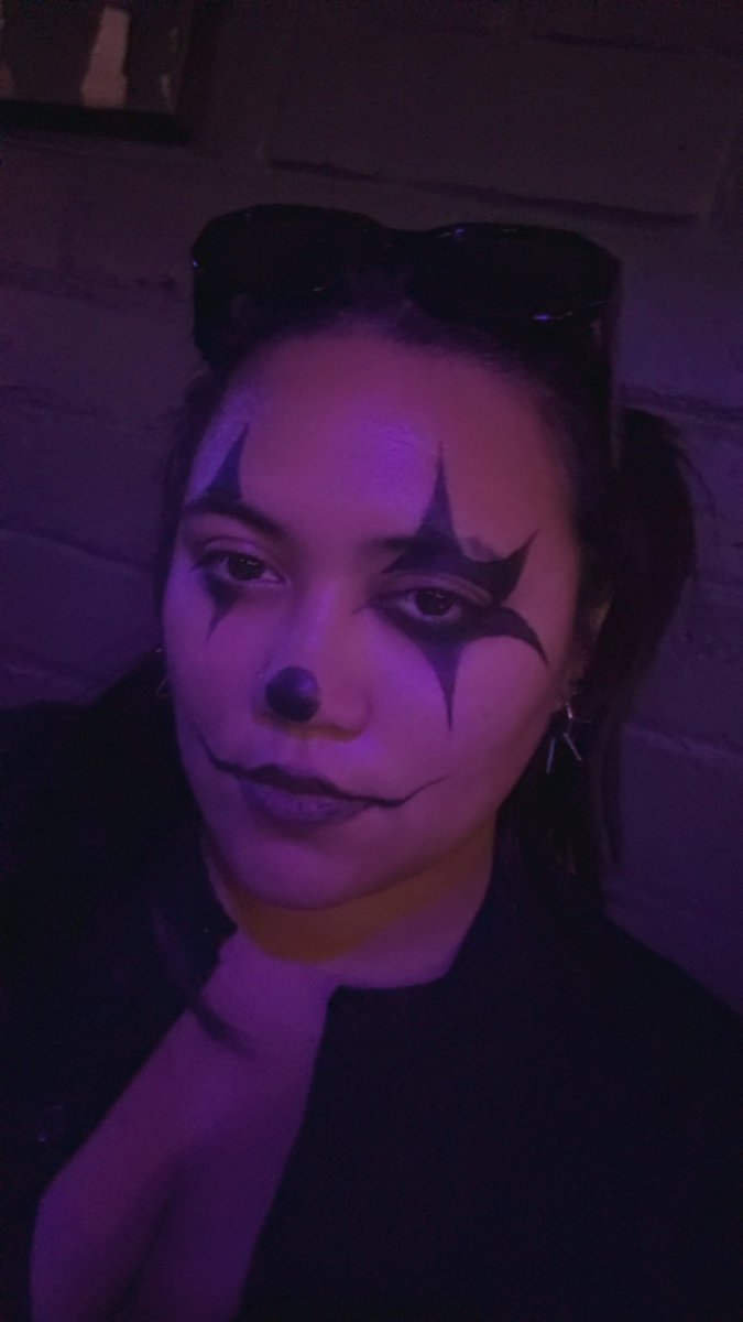 slatersaaan's tweet photo. happy halloweener 🧡 https://t.co/9t5nNIwaAI