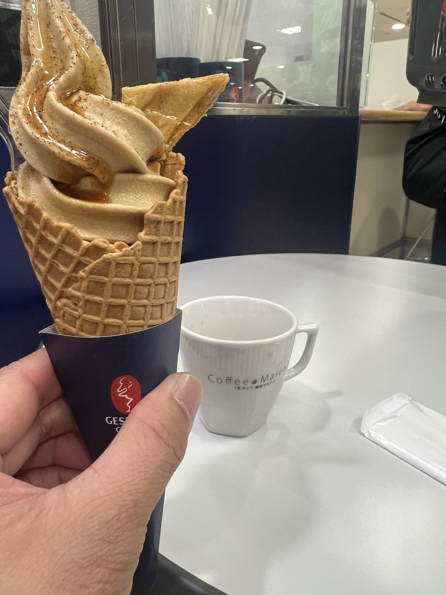 Sapporo 珈琲マルシェ2024
凄い繁盛！珈琲は本当に奥が深い！
11/4まで。土日にはもっとヤバいことになりそう！
#札幌を珈琲文化の街に！
#丸美珈琲