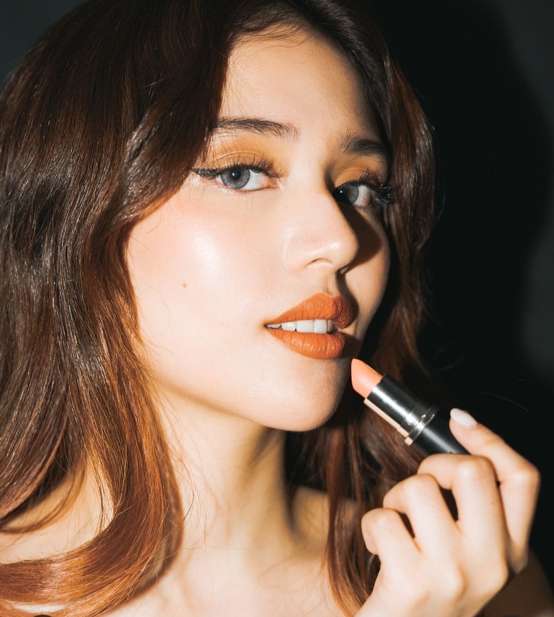 jaydanationmc's tweet photo. MAC Trinoma branch #MACximal #maccosmeticsph

#JaydaAvanzado #Jayda #JaydaNationManilaChapter

cr. @jayda https://t.co/ufQFz9us9D