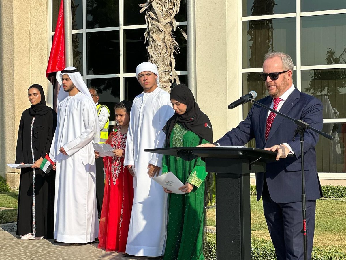 Deira Int. School tweet media