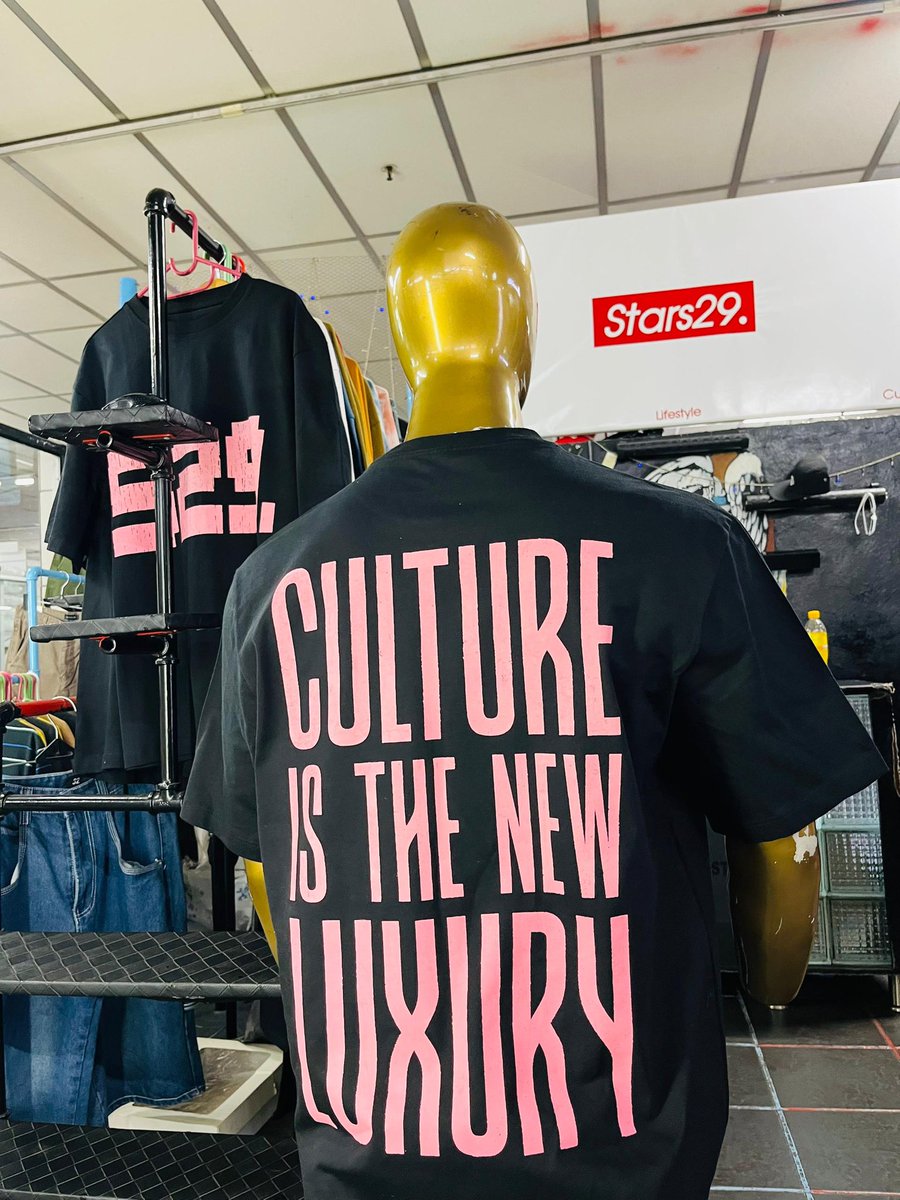 JGarnetZW's tweet photo. CULTURE IS THE NEW LUXURY 🔥🤘. Shouts @TinoMufud #Stars29 https://t.co/SI5kmvLKjb