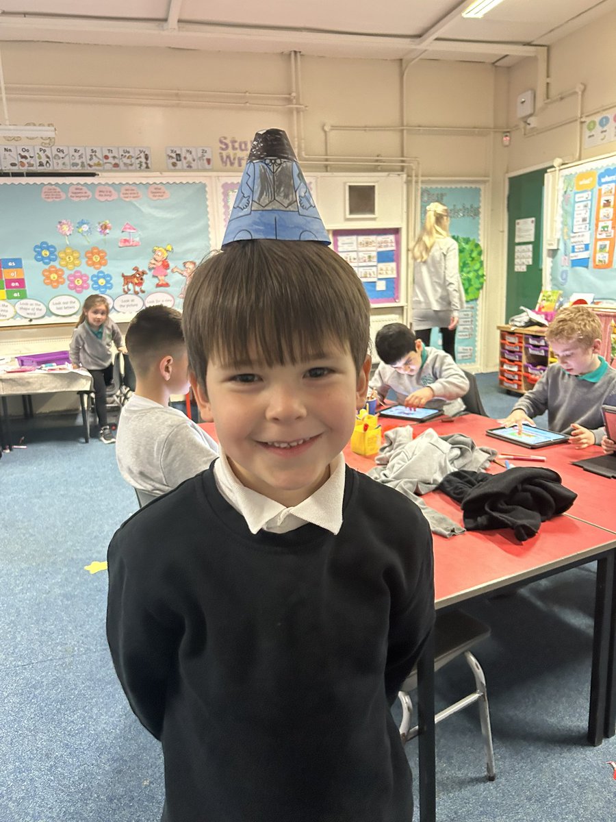 Miss Sutherland 🌟 tweet media