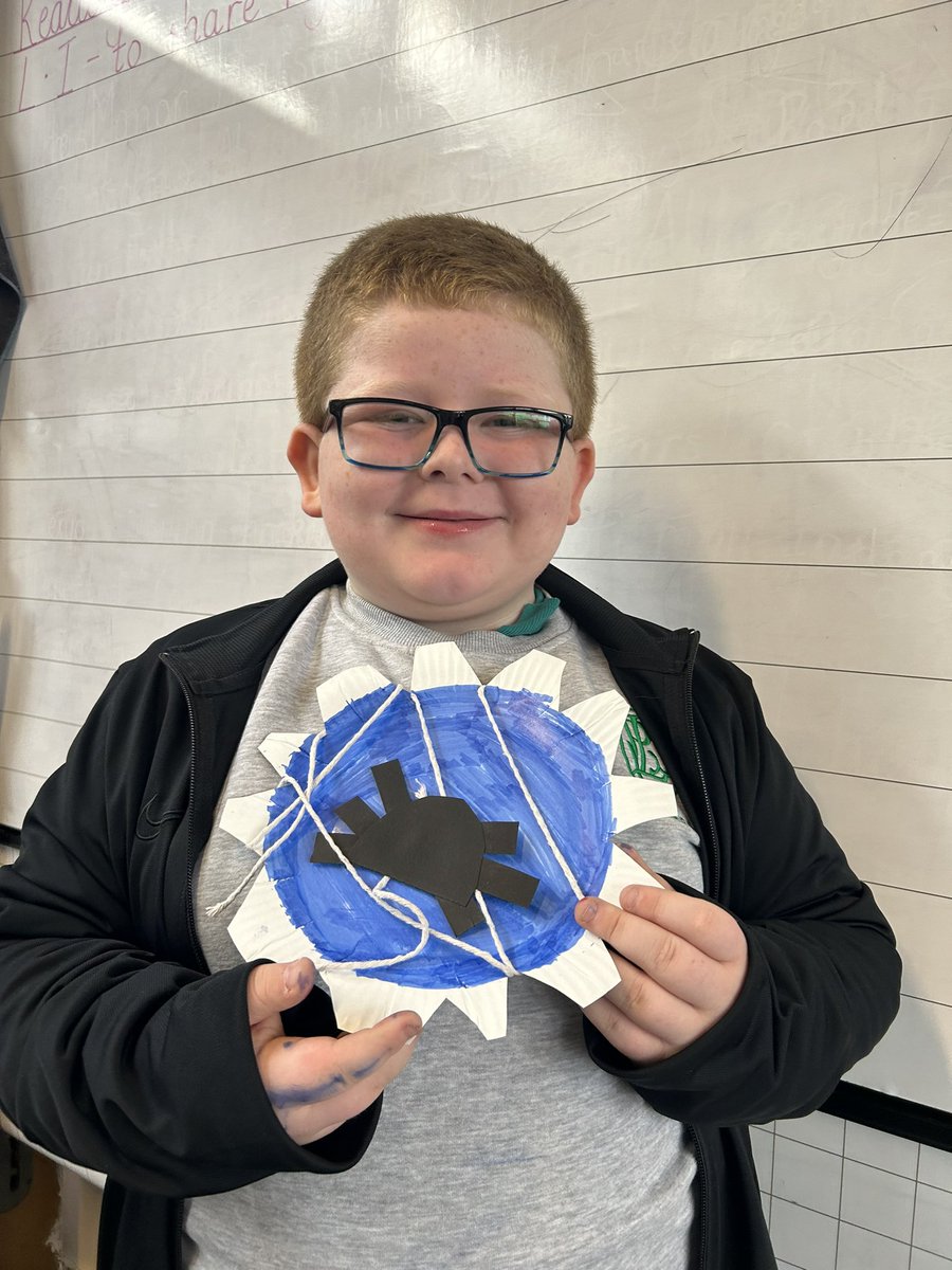 Miss Sutherland 🌟 tweet media