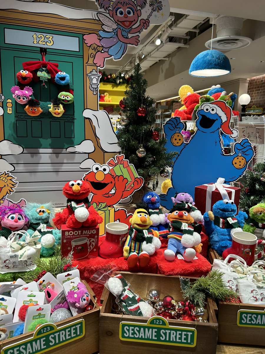 本日11月1日(金)からクリスマスコレクションが開始🎄💝 クリスマス