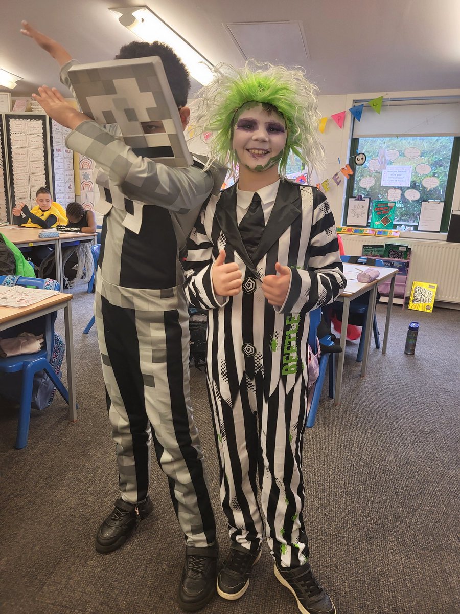 GPS_primary's tweet photo. P5/4 had a great day celebrating Halloween 🎃👻 https://t.co/No3WlJdsJo