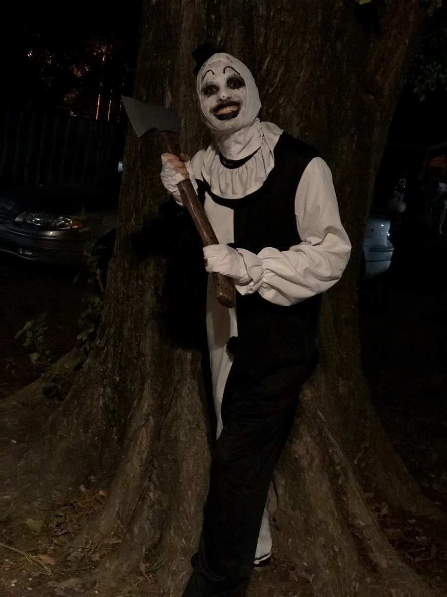 Our Halloween was TERRIFY-ing 🎃
.
.
.
<a href="/damienleone/">Damien Leone</a> <a href="/_LaurenLaVera_/">Lauren LaVera</a> <a href="/BDisgusting/">Bloody Disgusting</a> <a href="/Cineverse_ent/">Cineverse 🎞️</a> <a href="/TerrifierFilm/">Terrifier 3 ☝️🤡✌️</a>