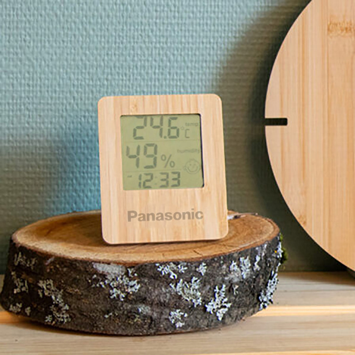 brandhk's tweet photo. Track time, temperature, and humidity—all in an eco-friendly bamboo design! 🍃 Perfect for eco-conscious spaces.
Explore more sustainable finds with BrandHK!
➤ https://t.co/mLfpR396ob
#brandhk #hongkong #sustainablegifts #bambooclock #workfromhome #corporategifts #greenliving https://t.co/ahN8rQOqqI