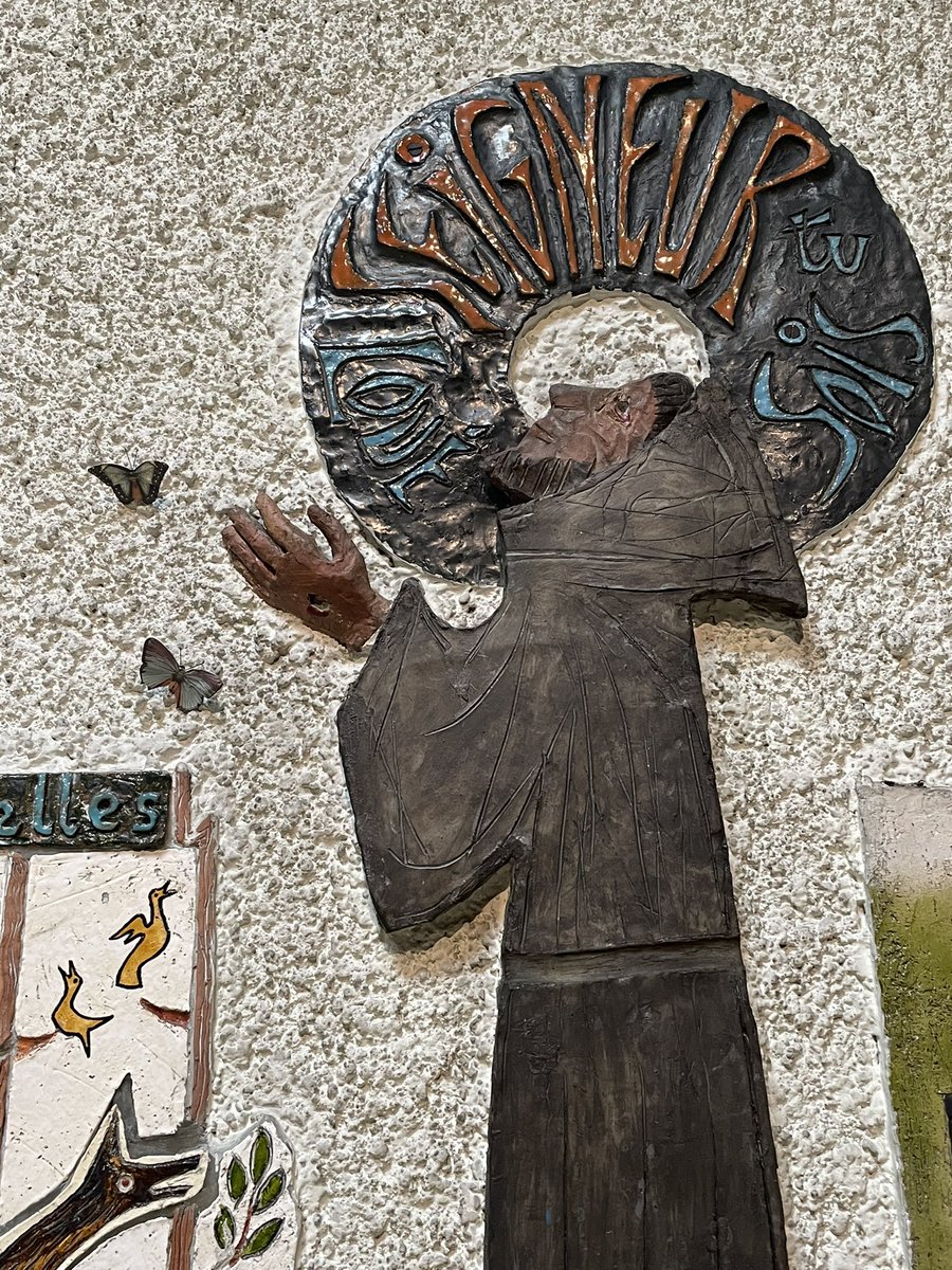 ParoisseSfa's tweet photo. Toussaint 2024 : retrouvons nous pour prier ensemble à messe de 10h30.  Redécouvrons l’histoire du jeune homme riche qui a préféré suivre le Christ en quittant le luxe et sa vie facile . Une vie de louange et de respect de la Création. @toussaint @ParoisseSfa https://t.co/sYUozvVb8m