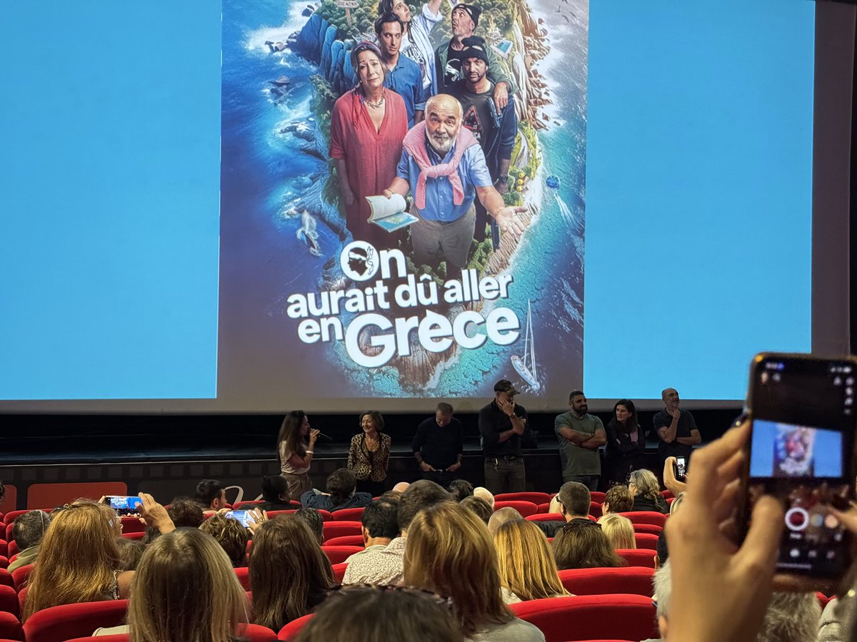 SimoniOlivier's tweet photo. On aurait dû aller en Grèce 🇬🇷… Ça fait du bien 🤩 @SemounElie https://t.co/k8mc5t7krN