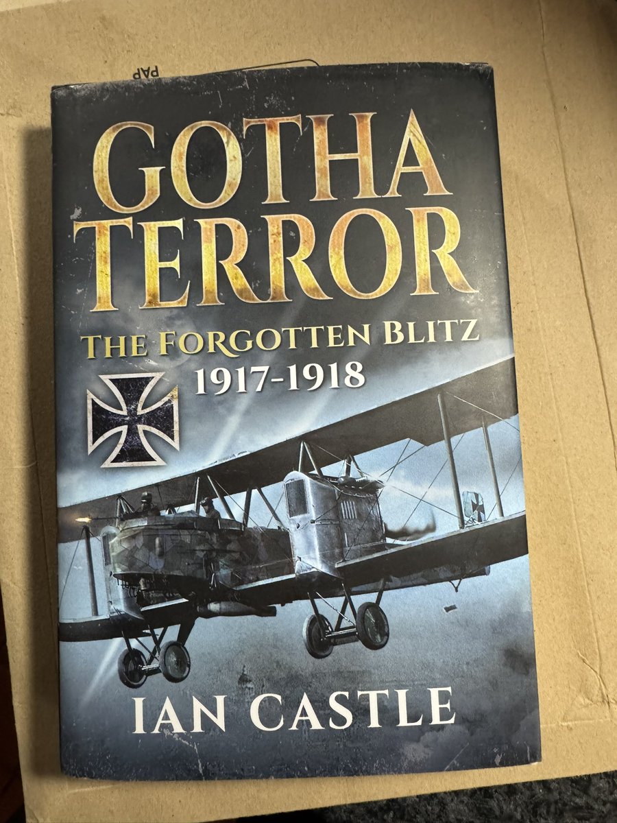 summerstown182's tweet photo. 107 years on from the night #WW1 'Gotha Terror' rained on #PlanetTooting - Romberg Road, Crockerton Road, Brenda Road - ALL WELCOME #SpookingSpringfield Walk, Part 2 of our journey onto the dark side Starts 630pm Tooting Bec Station @IanCastleRaids @SocStreatham @fircroftSW17 https://t.co/x3fGYAu9vJ