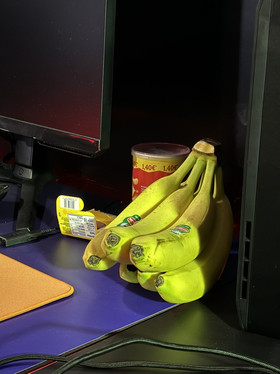 Alicia Ivy tweet media