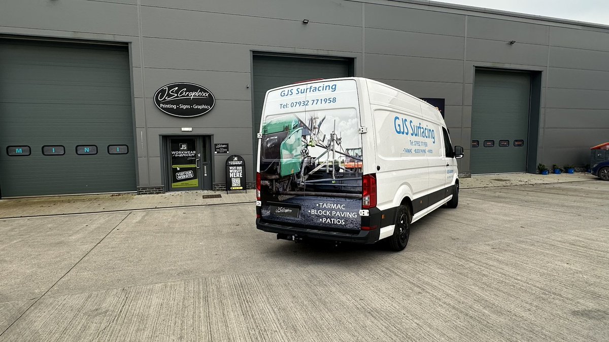 JSGraphixx's tweet image. Another day another van completed &amp;amp; for a returning customer ✅💪👌