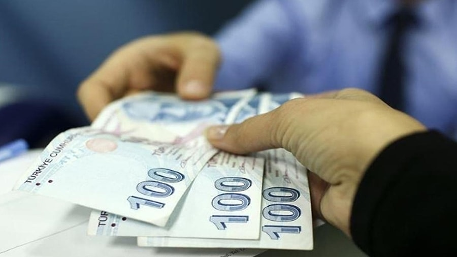 Türkiye'de ekim ayında açlık sınırı 20.432 TL'ye, yoksulluk sınırı ise 66.553 TL'ye yükseldi.  (Türk-İş)