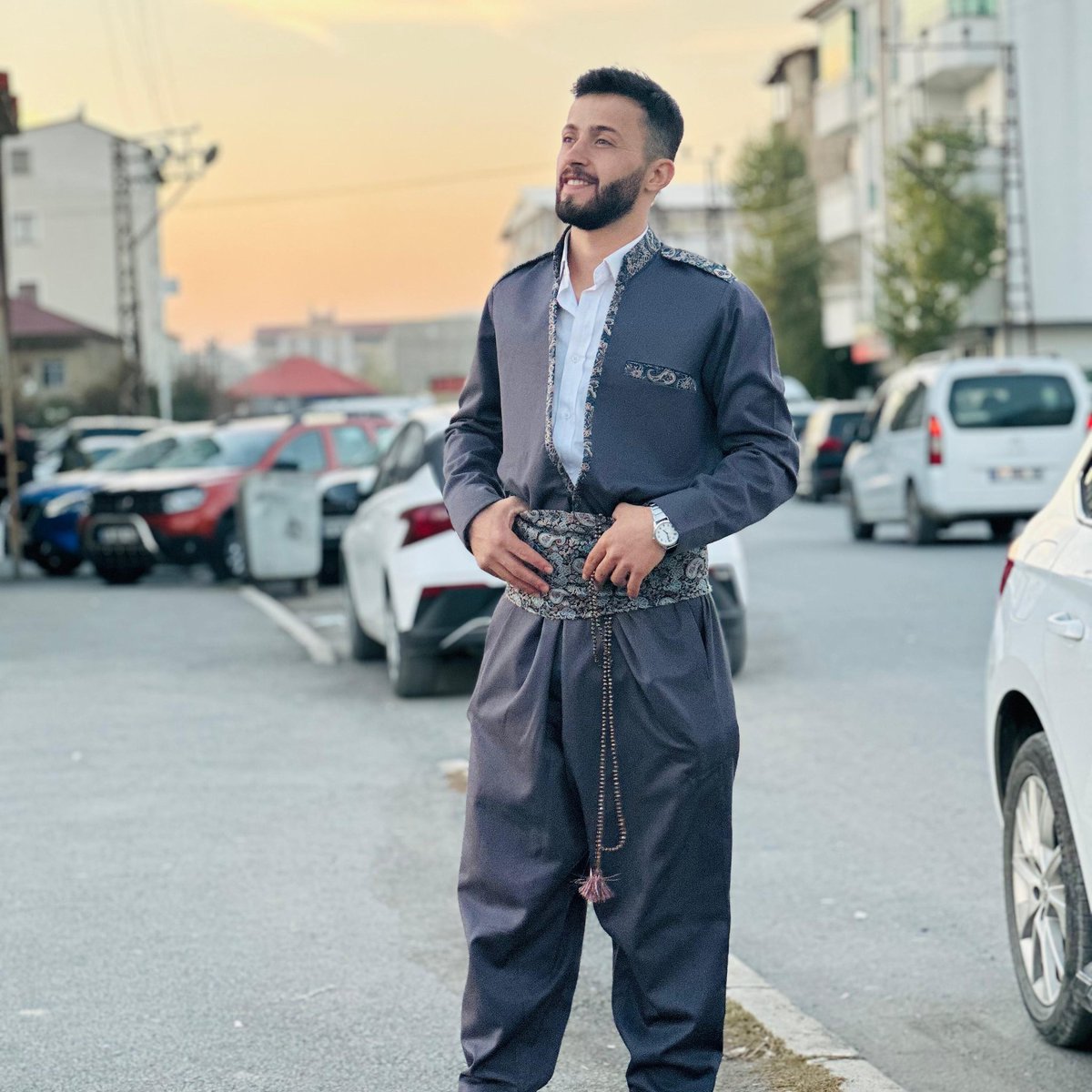 MISTO_30's tweet photo. #YeniProfilResmi https://t.co/S8NMX5jTU6