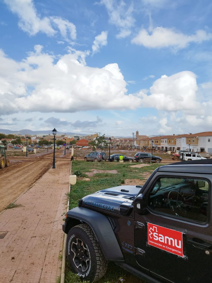 Carlos_Escalada's tweet photo. Buenos días, en especial a mis compañeros de #FundaciónSAMU desplegados en levante tras la #DANA #Utiel. ¡Ánimo!
@grupo_samu 🆘 🚑 🛟 https://t.co/xG3f5YV6Cr