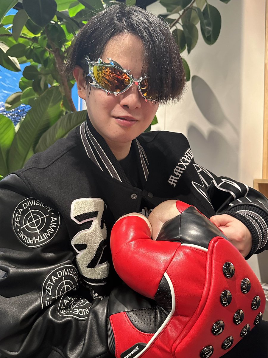 拳*極様 【値下げしました】GENTLE MONSTER サングラス GENTLE MONSTER様からサングラスとジムサック頂きました！ これで僕も