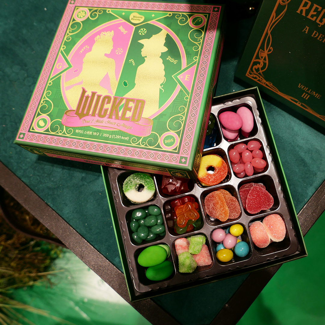 韓国の映画版 ウィキッド のグッズ可愛すぎる🧹💚🩷🫧 #WickedMovie