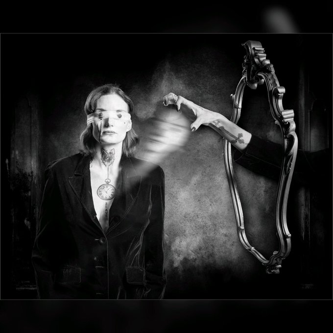 Et voil&agrave;, les derni&egrave;res photos d'Halloween 🎃 Prochaine &eacute;tape, No&euml;l 🎅 Picture by angelo7569 Model: Me #PictureOfTheDay<a href="/tag/model"class="tags"><span>#model</span></a><a href="/tag/modeling"class="tags"><span>#modeling</span></a><a href="/tag/pictureoftheday"class="tags"><span>#pictureoftheday</span></a><a href="/tag/tatoo"class="tags"><span>#tatoo</span></a><a href="/tag/pho"class="tags"><span>#pho</span></a>