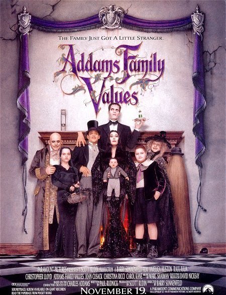 Plus jusqu’au-boutiste que le premier, cette suite est un vrai bonbon (à l’acide). Le casting est toujours aussi impeccable. Mercredi superstar ❤️. Fétide/10