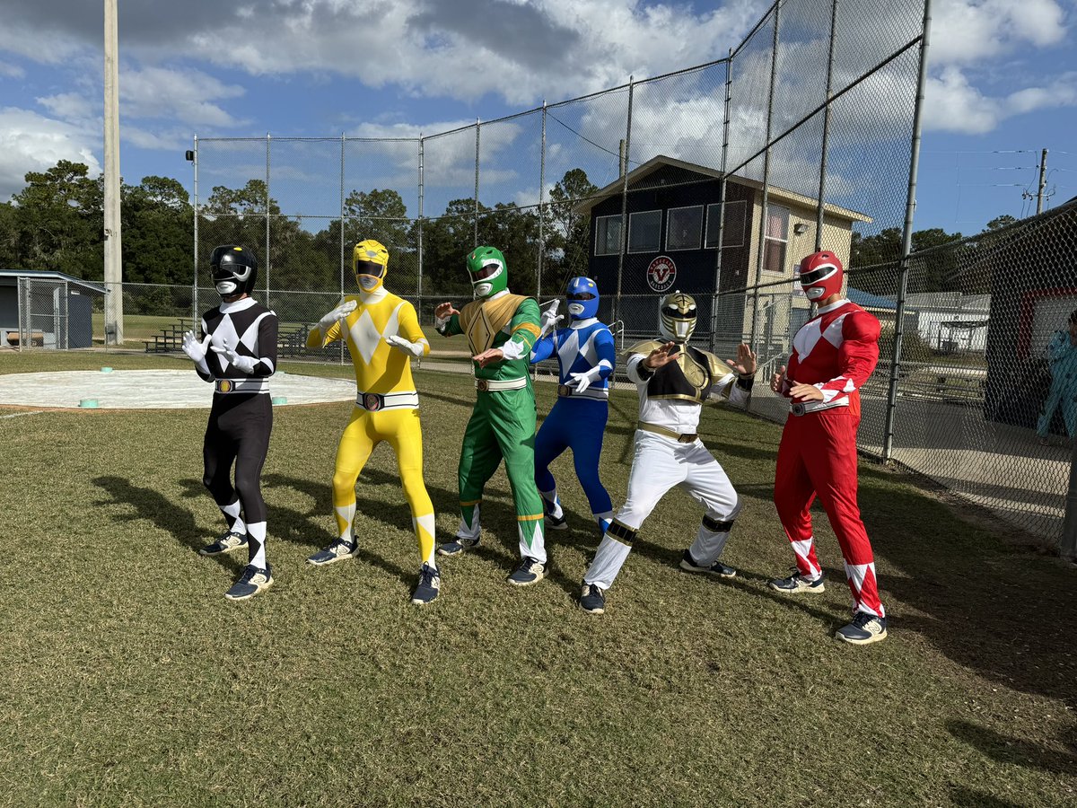 Vanguard Knights Baseball (@coachschaub) on Twitter photo 