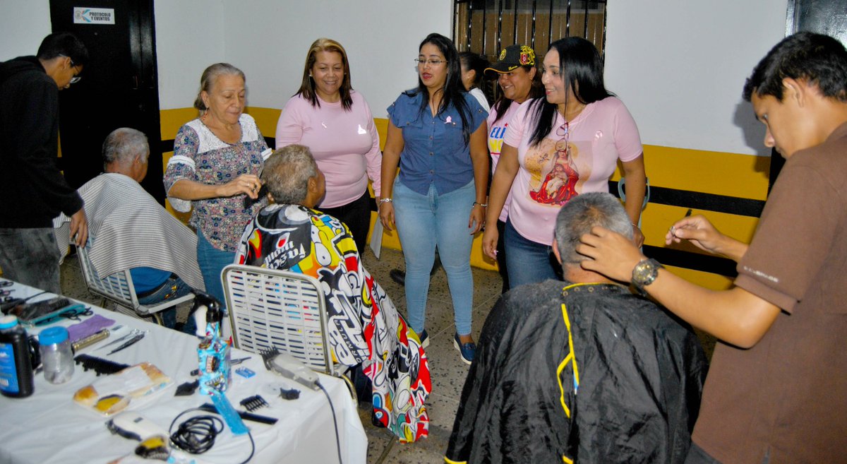 Minerva_perez10's tweet photo. ¡Octubre es Rosa! 🩷

Con motivo de conmemorarse el Mes Rosa realizamos jornada integral de atención integral para nuestras trabajadoras y trabajadores del Concejo Municipal Guaicaipuro. https://t.co/SoeGynMxbV