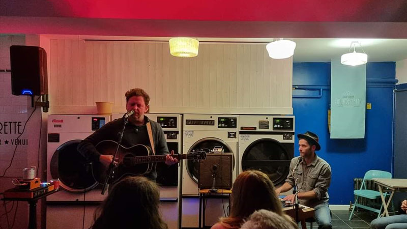 LIVE REVIEW: Dawn Storey enjoys a show from two master songwriters, as <a href="/AbePartridge/">Abe Partridge</a> and <a href="/davidfordisdead/">david ford</a> play Durham’s Old Cinema Launderette (@wishywashymusic)
➡️ narcmagazine.com/live-review-ab…