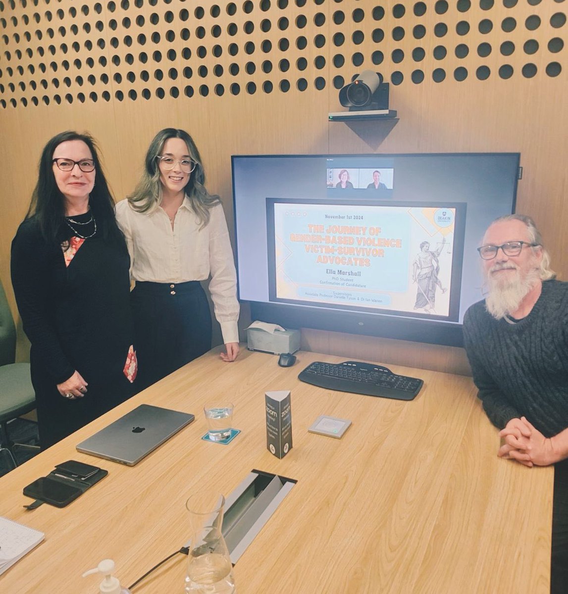 Ella Marshall tweet media