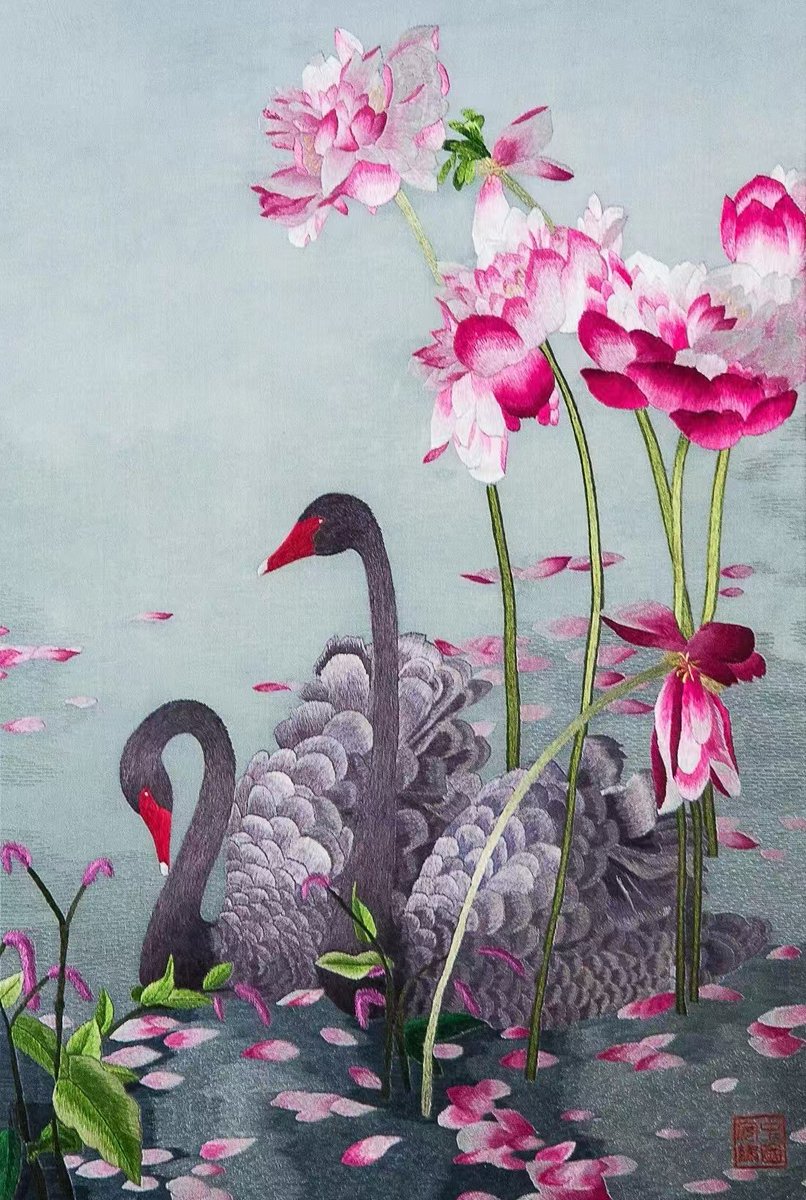 DiscoverAnyang's tweet image. Great artcrafts!💯 "Anxiu" Embroidery is a cultural brand of northern hand embroidery in Anyang.Its biggest characteristic is combining painting with embroidery.“Anxiu" Embroidery takes local culture, landscape and famous figures as subjects.
#Art #Folkculture #Worldcivilization