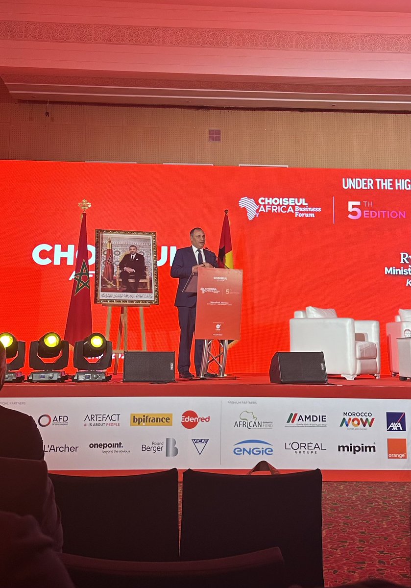 .<a href="/MezzourR/">Ryad Mezzour | رياض مزّور</a> cérémonie d’ouverture 5e édition du <a href="/ChoiseulAfrica/">Choiseul Africa</a> 
« Ça ne va pas assez vite ! La différence entre un pays développé &amp; un pays en voie de développement c’est le leadership. Il faut faire confiance à nos jeunes. Confiance en nous &amp; confiance en les autres » #CABF2024