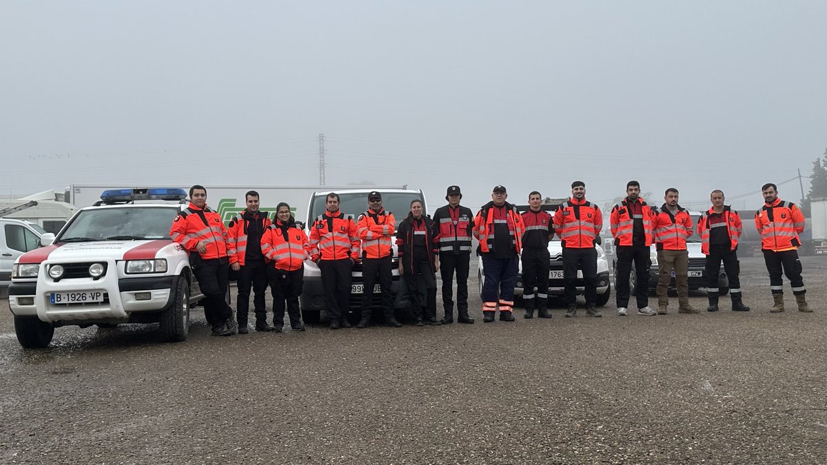 Al punto de la mañana, 14 voluntarios de Mallén y Utebo han partido hacia Valencia con 4 vehículos. Transportan comida, agua, ropa y herramientas para colaborar en la labores de ayuda tras las inundaciones que se están produciendo por el paso de la DANA.