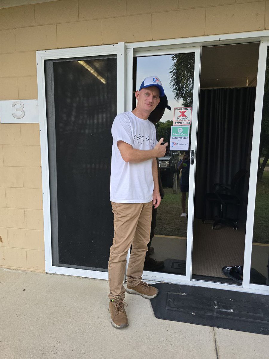 _paytaca_'s tweet photo. Thrilled to announce that the first merchant in Townsville, Australia (aka The Bitcoin Cash City) accepting #BCH payments with Paytaca POS is now in our map! Huge shoutout to @TheBitcoinJason for making this happen! 🎉👏
#BitconCash #MerchantAdoption https://t.co/gI5tJFuefI