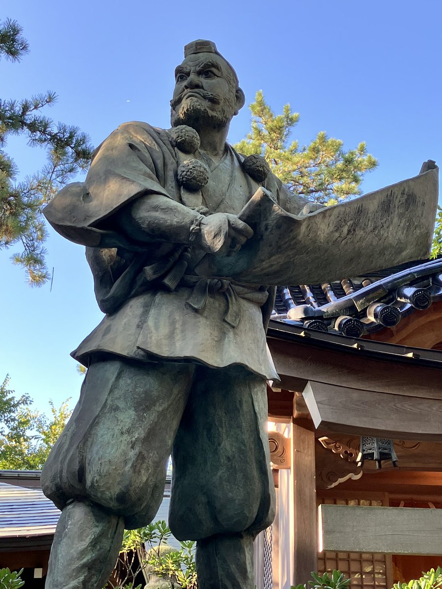 sunzup55's tweet photo. ローカル線で小松駅まで移動。梯（かけはし）川沿いを日本海に向かってラン。
安宅の関で折り返し、トータル12キロ https://t.co/gK7PDIu41H