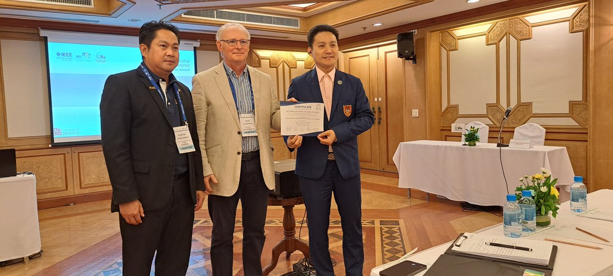 CyberSecCDT's tweet image. Lovely photos of CDT student JC presenting the paper "Quantum Sensing Technologies and Smart Cities: Opportunities and Challenges" at @IEEEorg “Smart Cities”. Great to see the @BristolUni team; Akin Eker; Yaqi Zhang; Gizay Kısa Işık - all 4 have Theo Tryfonas as their supervisor