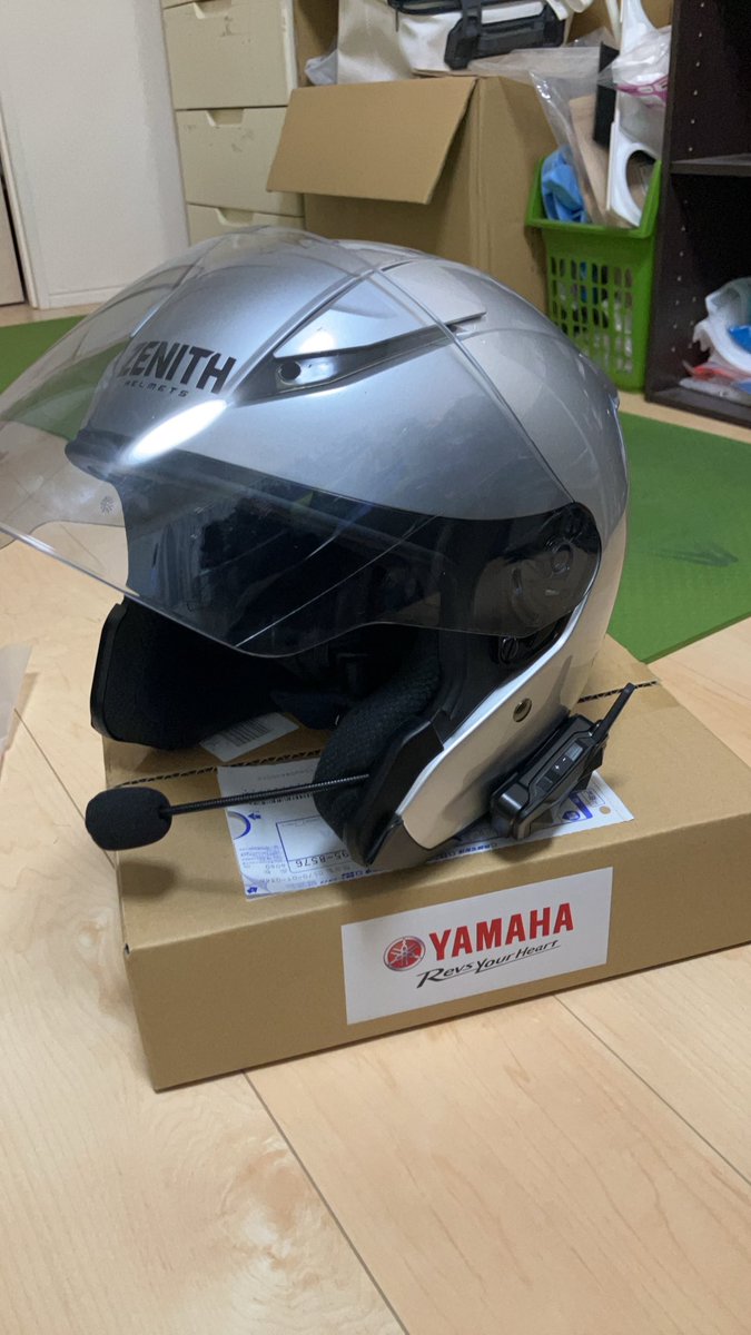 kaze1965's tweet photo. 当たった！嬉しい！ありがとうございます、ヤマハさん！

 #ヤマハライディングヘルメットキャンペーン
#ヤマハワイズギア 
#ヘルメット 
#MIDLAND BT R1 Advanced https://t.co/34TVW3Y8pv