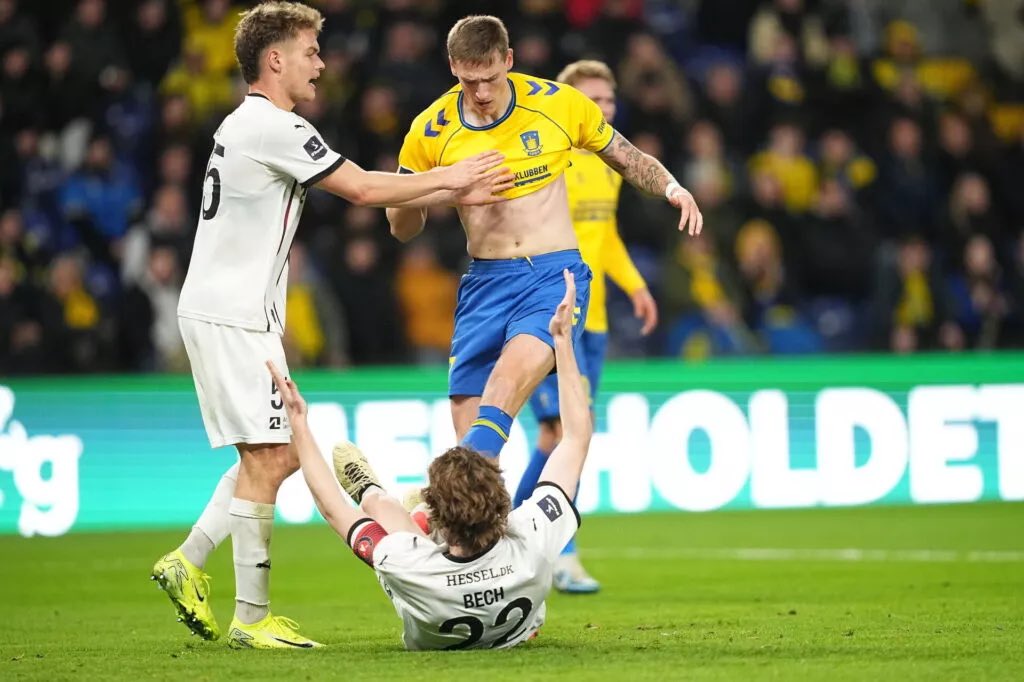 Jonas Aaes-Jørgensen tweet media