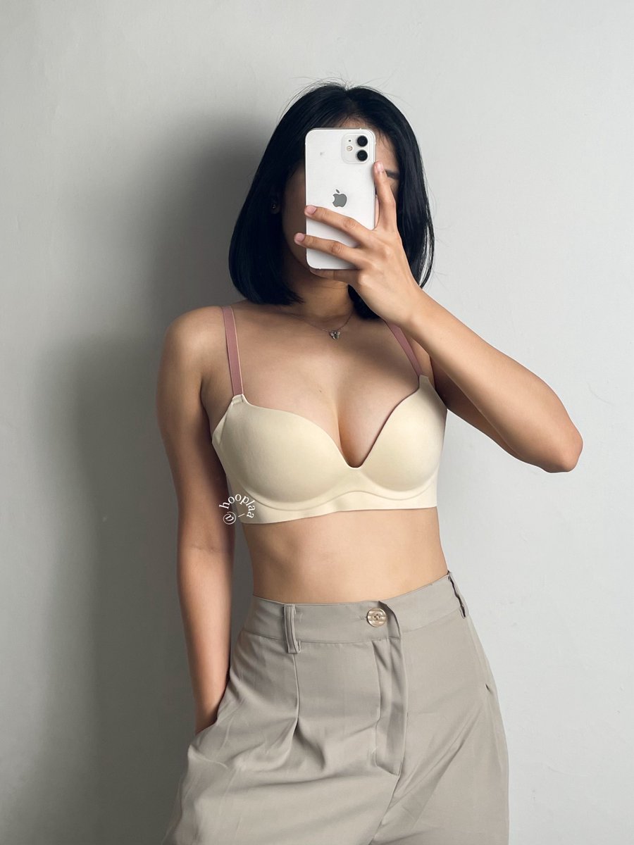 ‼️GIRLS ONLY‼️

rekomendasi push up bra tanpa kawat yg harganya murce, jujur ini awet &amp; bener2 ngangkat sekaligus bikin keliatan padet🥹💗