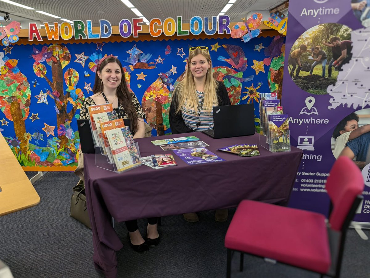 MyHorsham's tweet image. We&apos;re at Horsham Library today until 2pm! 📚 

Come along if you&apos;re interested in volunteering, or want some information for your community group - no booking needed, just drop by!

#HorshamLibrary #Volunteering

@HorshamDC @Horsham_WSussex @HorshamWardens @WSCCLibraries