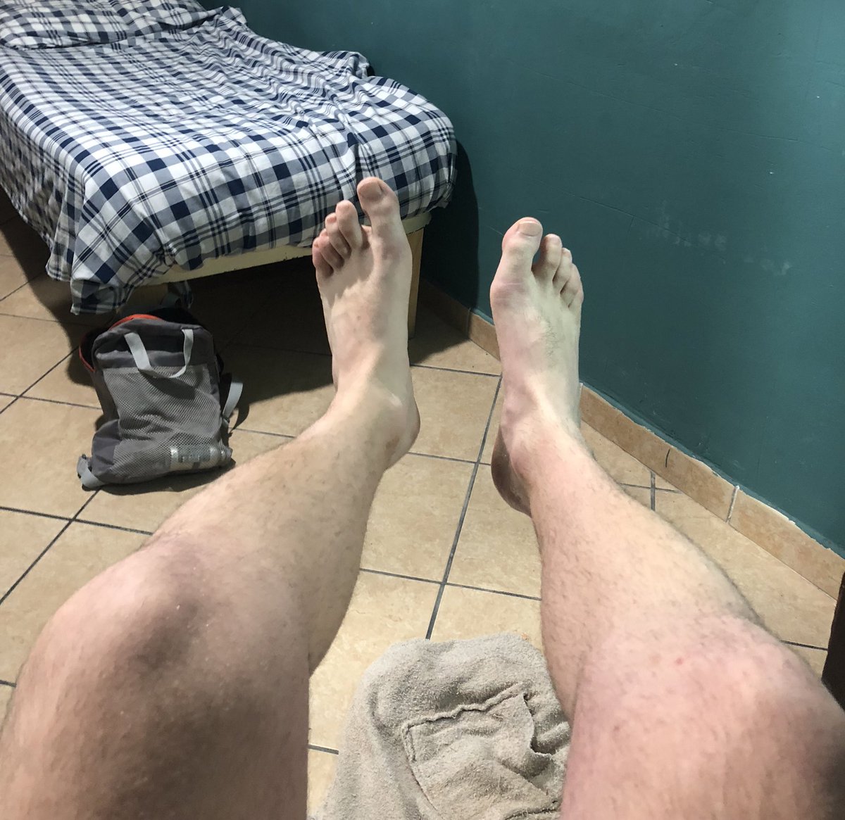 FeetBoyNaples's tweet photo. Stasera mi diverto , repost Ora!
#piedi #padrone #Feet #cashmaster #bisex https://t.co/4p0ZcJ60dP