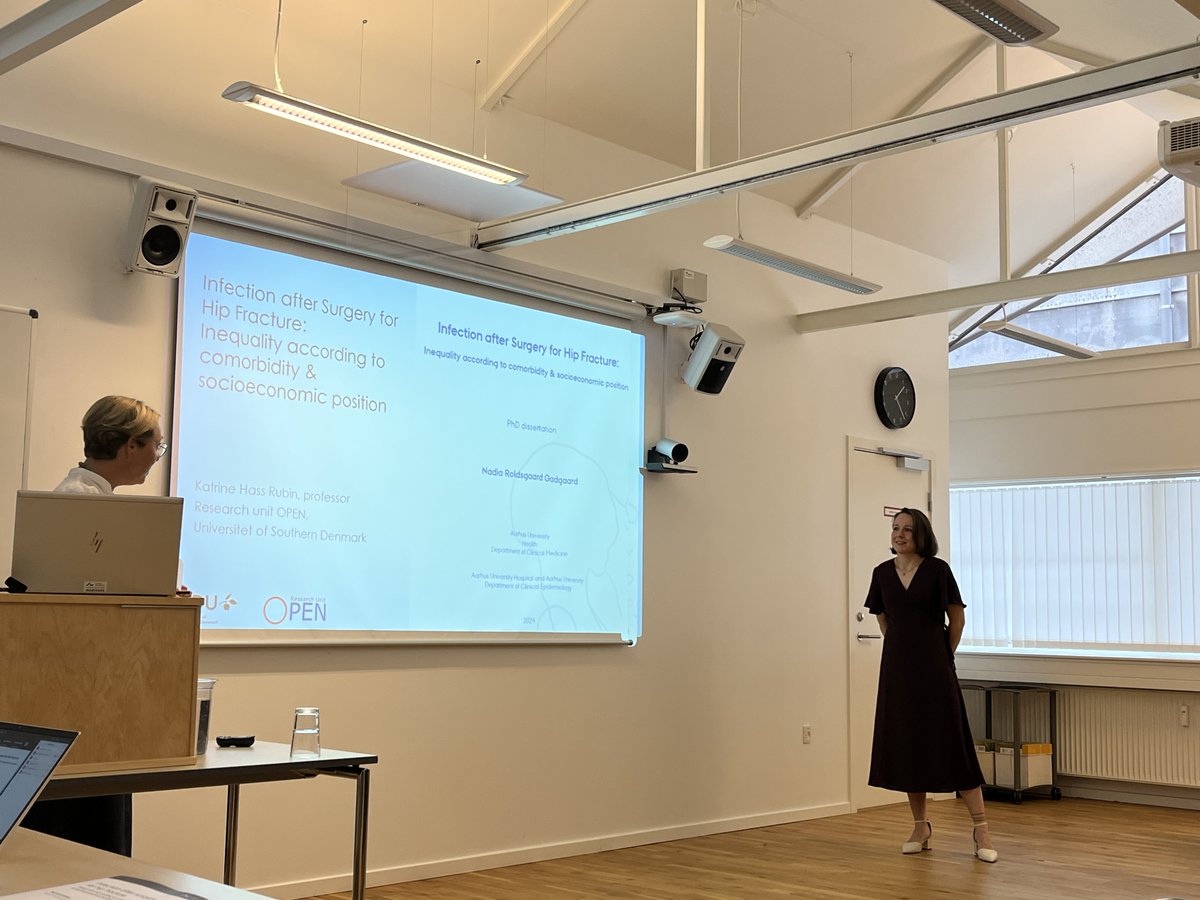 Many congratulations <a href="/N_R_Gadgaard/">Nadia Roldsgaard Gadgaard</a> on successfully defending your PhD thesis on infection after surgery for #hipfracture. Excellent work! 🤩

<a href="/phdassoc_health/">PhD Association at Health</a>, <a href="/AarhusUni_int/">Aarhus University</a>, <a href="/AarhusUni/">Aarhus Universitet</a>, @HealthAarhusUni, <a href="/AUHdk/">Aarhus Uni.hospital</a>